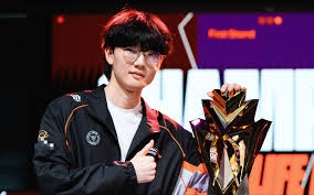 Viper：常规赛我们做了很多尝试所以成绩不佳，但季后赛我们就可以全力以赴