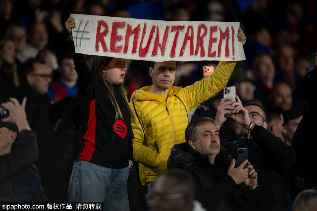 女子足球巅峰对决！欧冠国家德比：巴塞罗那女足VS皇家马德里女足，免费观看指南全揭秘！